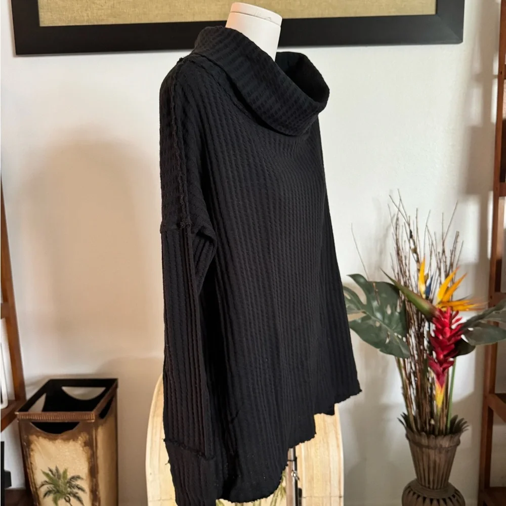Free People Women's NWT Black Thermal Long Sleeve Cowl Neck Oversized S $88